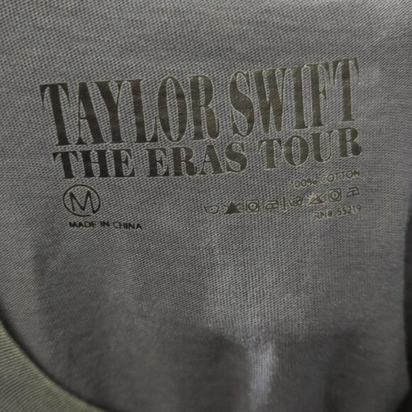 Taylor Swift T-Shirt Women's M Gray The Eras Tour Tee Pop Music Merch Swifties - Picture 3 of 7